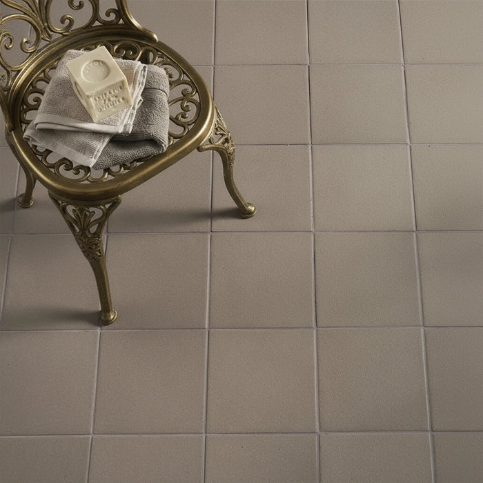 Cathedral Classic Victorian Grey quarry tiles 15x15cm