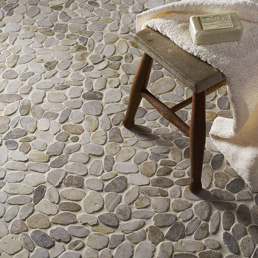 Riverstone White Flat Cut Pebble Mosaic 305x305mm All tiles TILEJOB