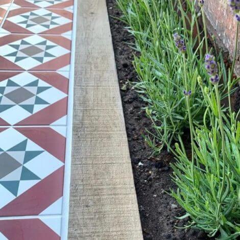 Red Vintage Victorian Era Porcelain tile 20x20cm TILEJOB